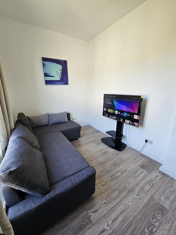 3 Bedroom In Finsbury Park Appartamento *